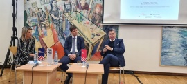 Čaj z razlogom v Novem mestu (Poslovanje z Združenim kraljestvom)