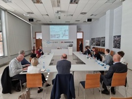 Zbor članov Sekcije za okolje in energijo s predstavitvijo projekta izračun ogljičnega odtisa v podjetju Adria Mobil