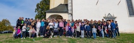 Sekcija seniorjev na dobrodelnem pohodu Lions kluba Novo mesto