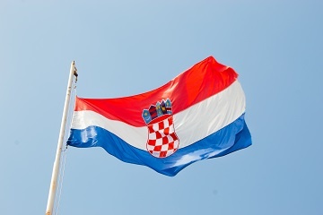 Hrvaška zaprla svoje meje za potniški promet - dnevno prehajanje meje trenutno ni mogoče!